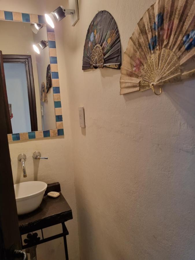 Hostal Las Rosas Сальта Екстер'єр фото