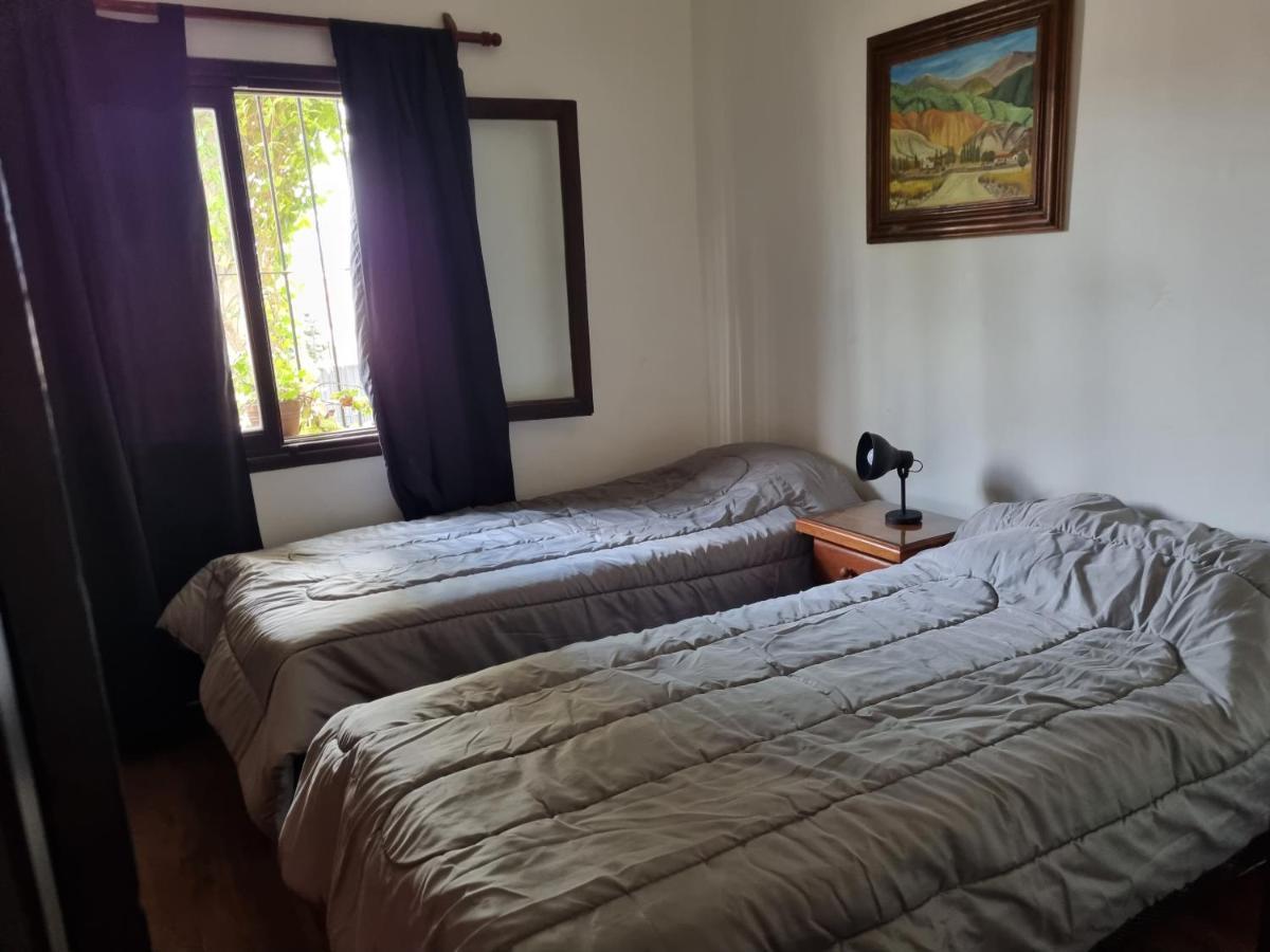 Hostal Las Rosas Сальта Екстер'єр фото